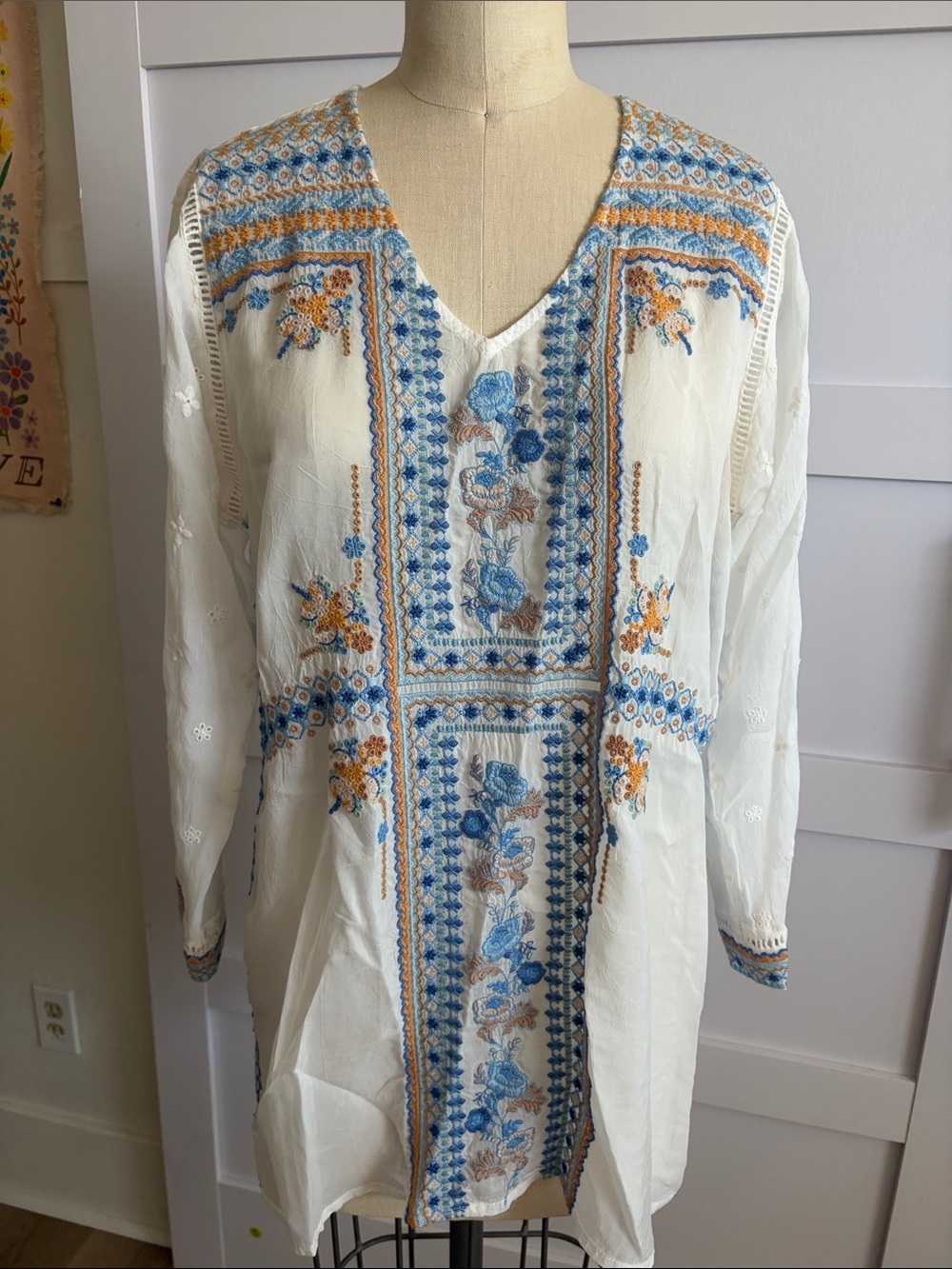 Embroidered V-Neck Boho Tunic Dress in Cream and Blue